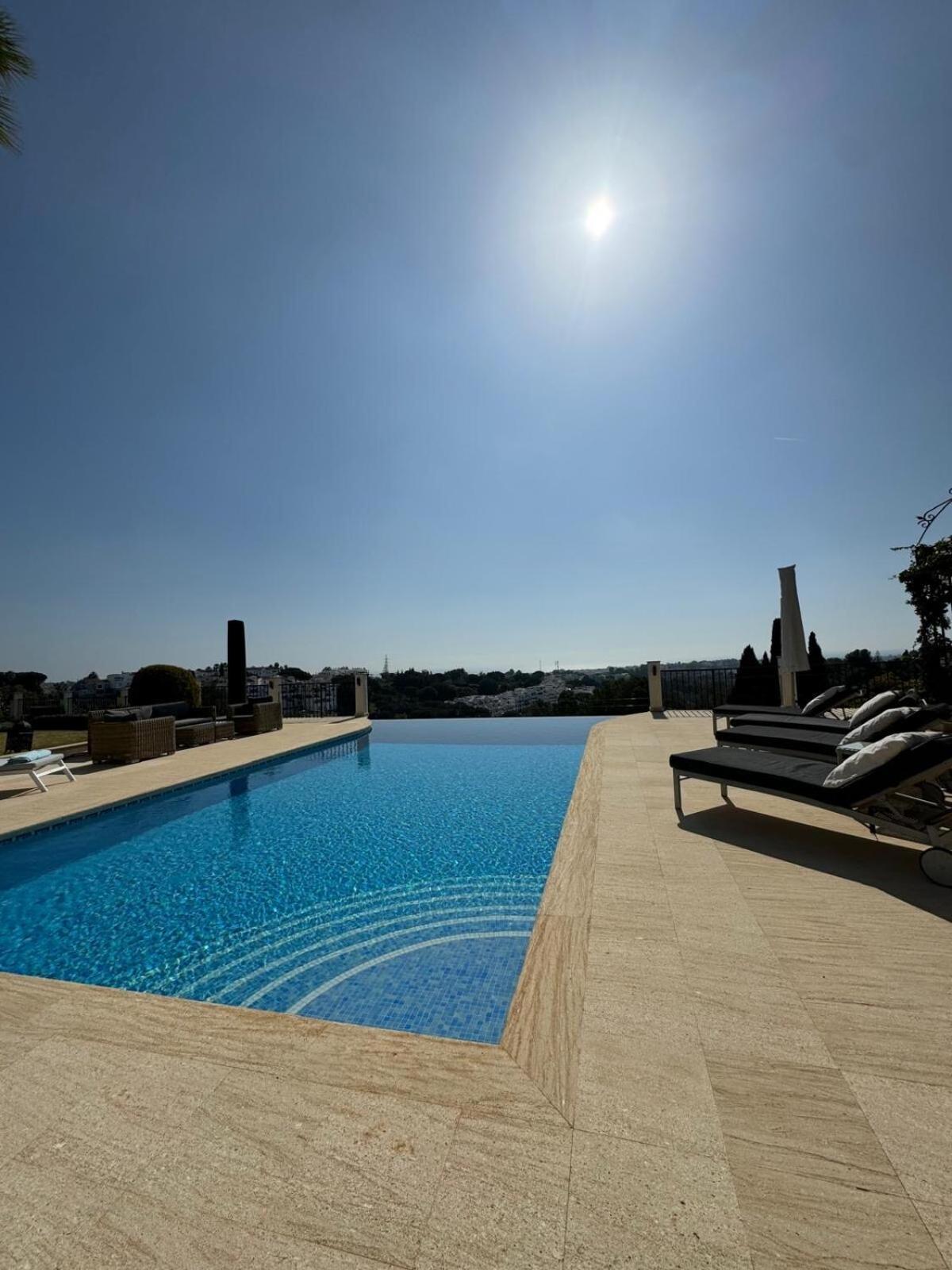 El Herrojo Luxe Retreat By Host Lovers Benahavís Εξωτερικό φωτογραφία